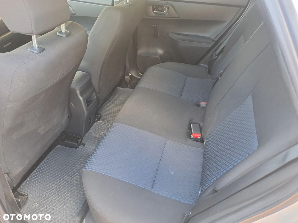 Toyota Auris - 19