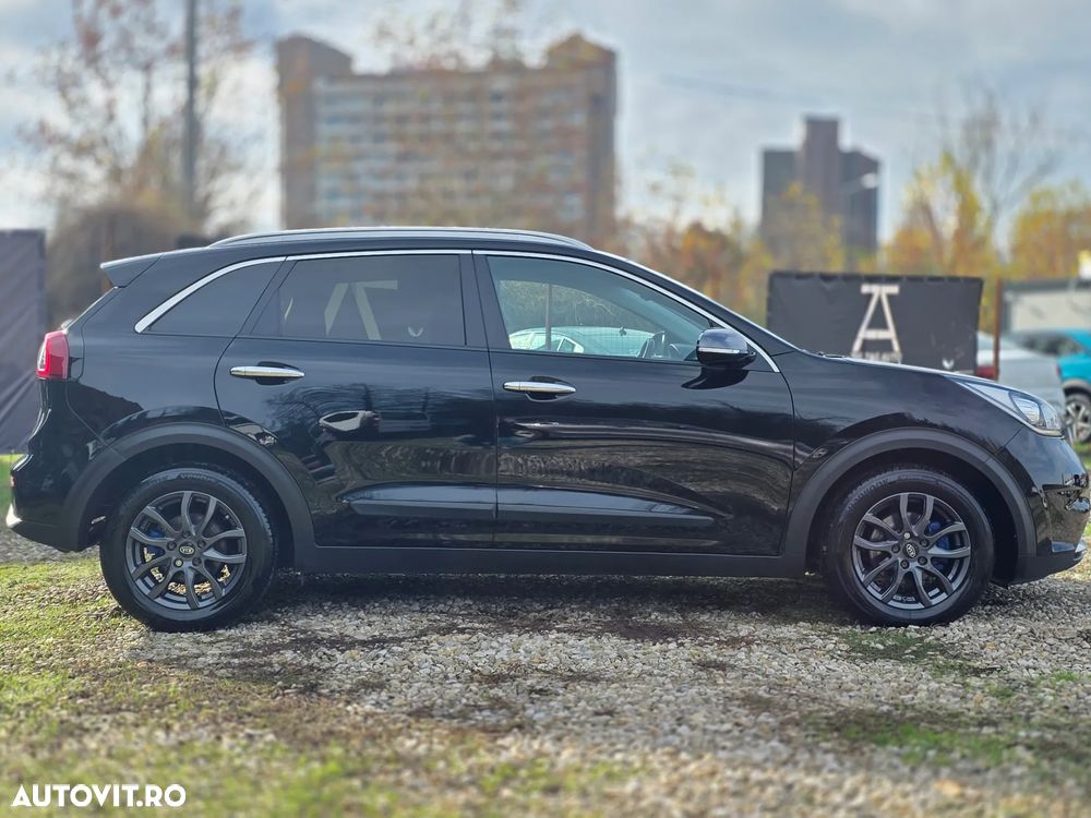 Kia Niro 1.6 GDI 2WD Aut. Vision - 3