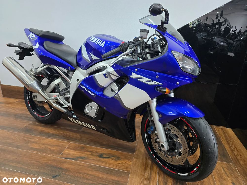Yamaha R6 - 2