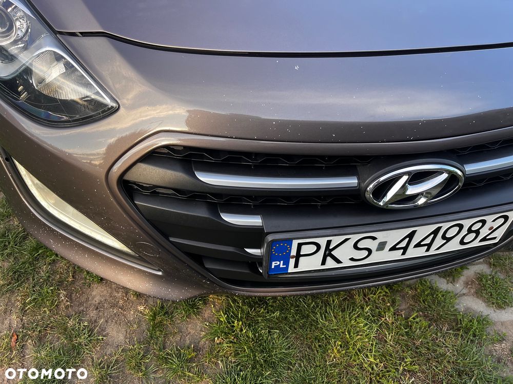 Hyundai i30 1.6 CRDI Trend - 9