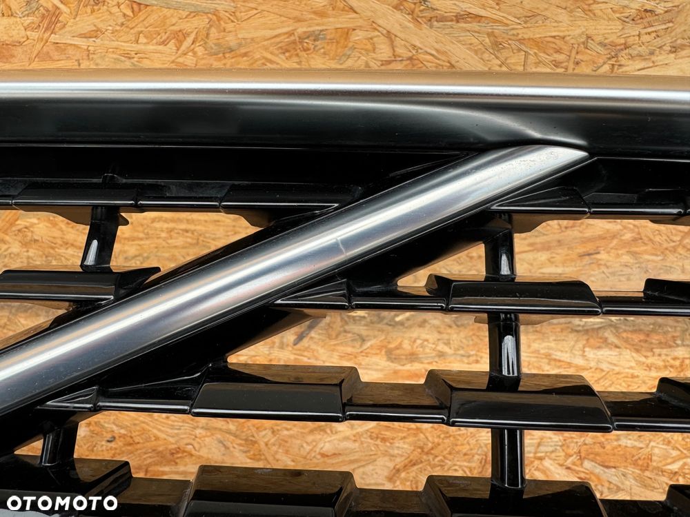 ZDERZAK PRZÓD PRZEDNI VOLVO XC60 II 2 17+ R-DESIGN 4PDC GRILL KRATKA ŚRODKOWA 31449127 32296071 31425534 ORYGINAŁ - 7