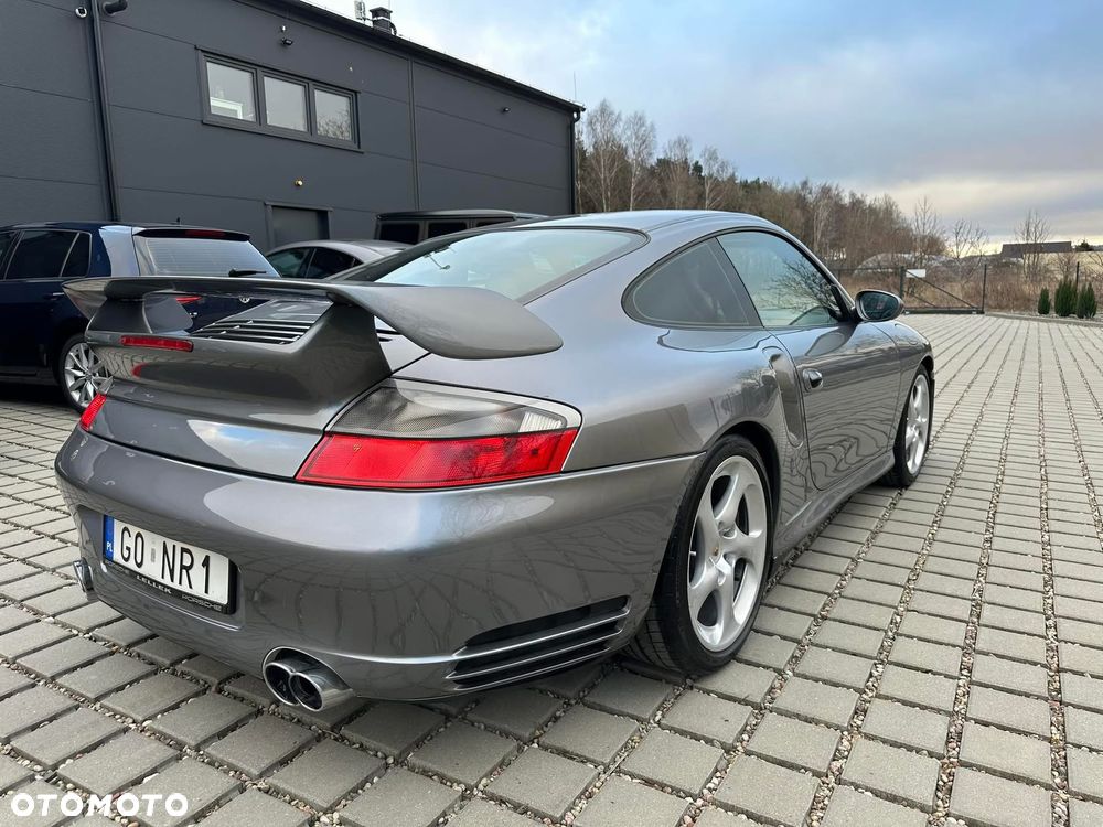 Porsche 911 - 11