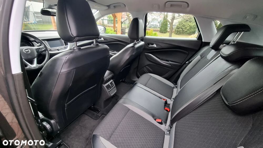 Opel Grandland X - 8