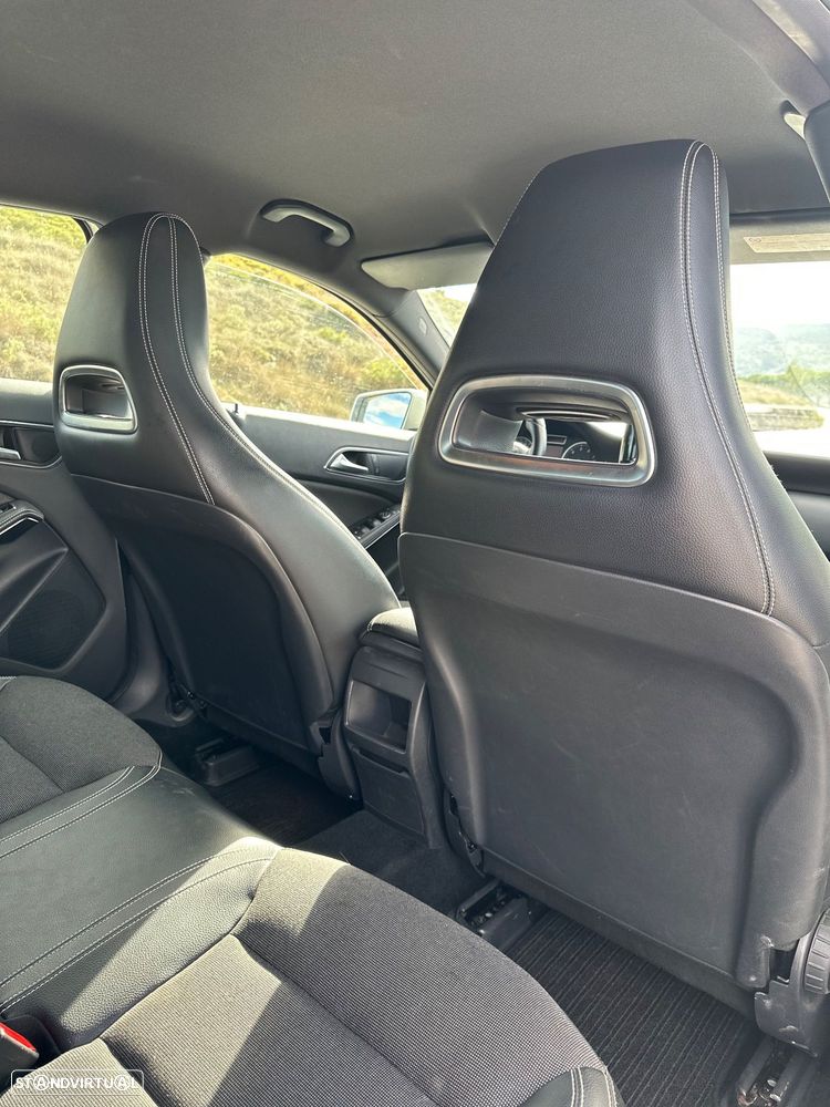 Mercedes-Benz A 180 - 6