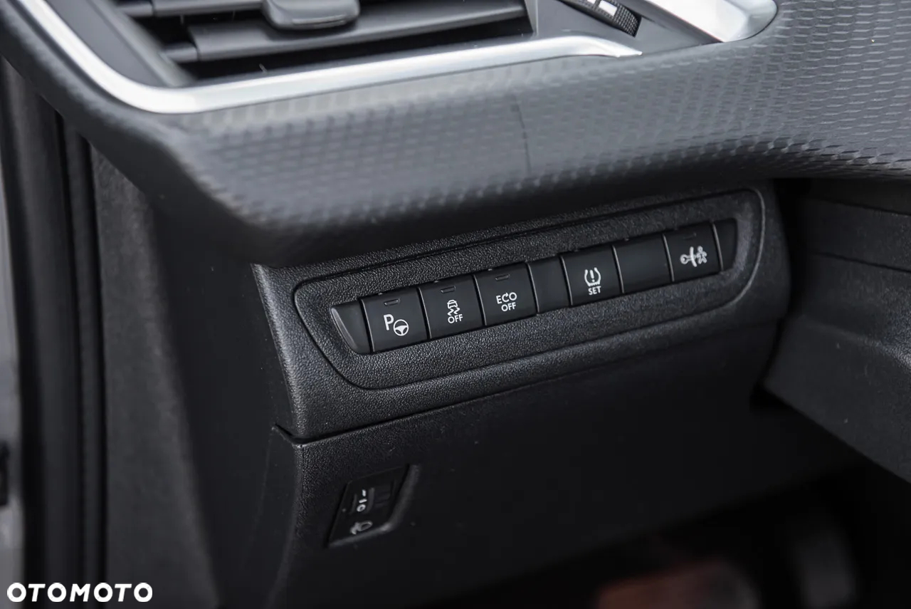 Peugeot 2008 e-HDi FAP 92 EGS6 STOP & START Allure - 13