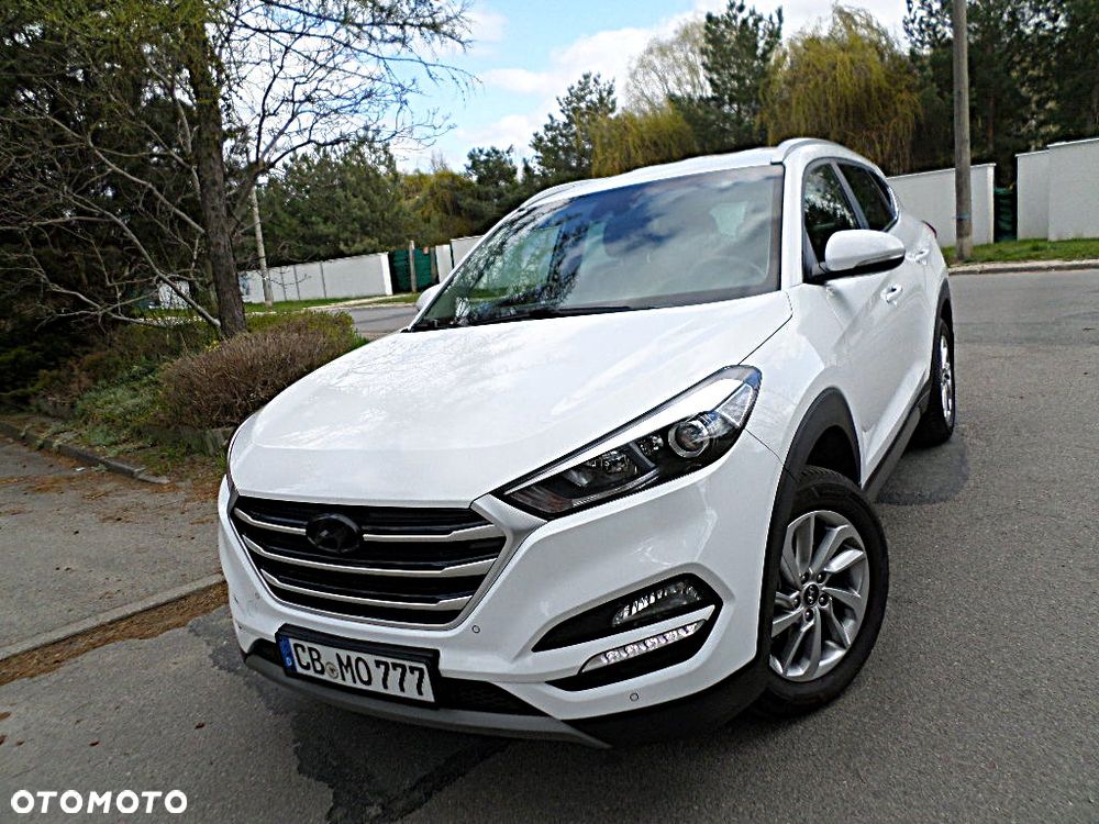 Hyundai Tucson 1.6 GDI BlueDrive Style 2WD - 1