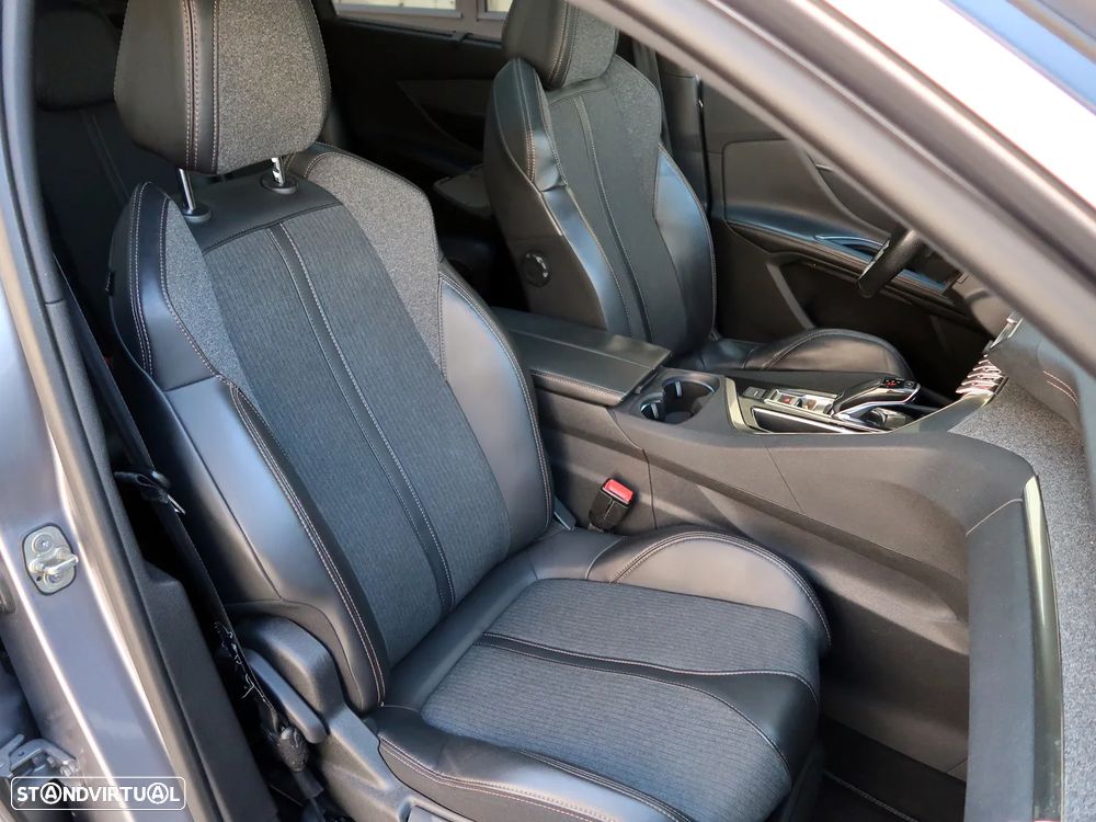 Peugeot 5008 1.6 BlueHDi GT Line EAT6 - 18