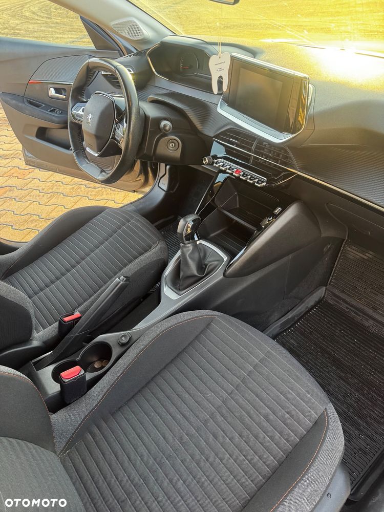 Peugeot 208 1.2 PureTech Active S&S - 10