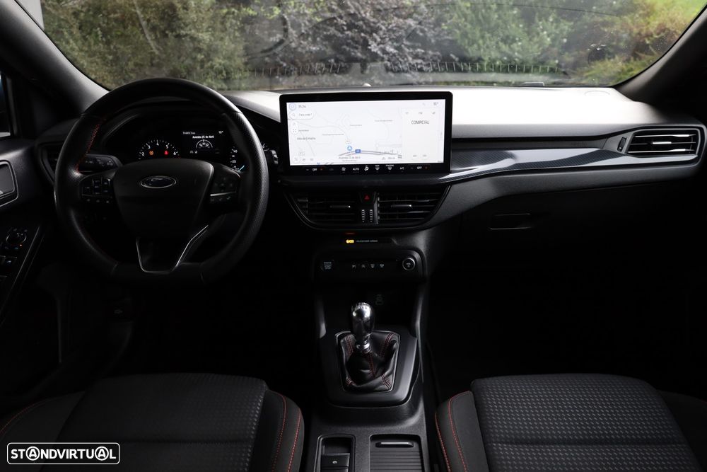 Ford Focus 1.0 EcoBoost MHEV ST-Line - 15