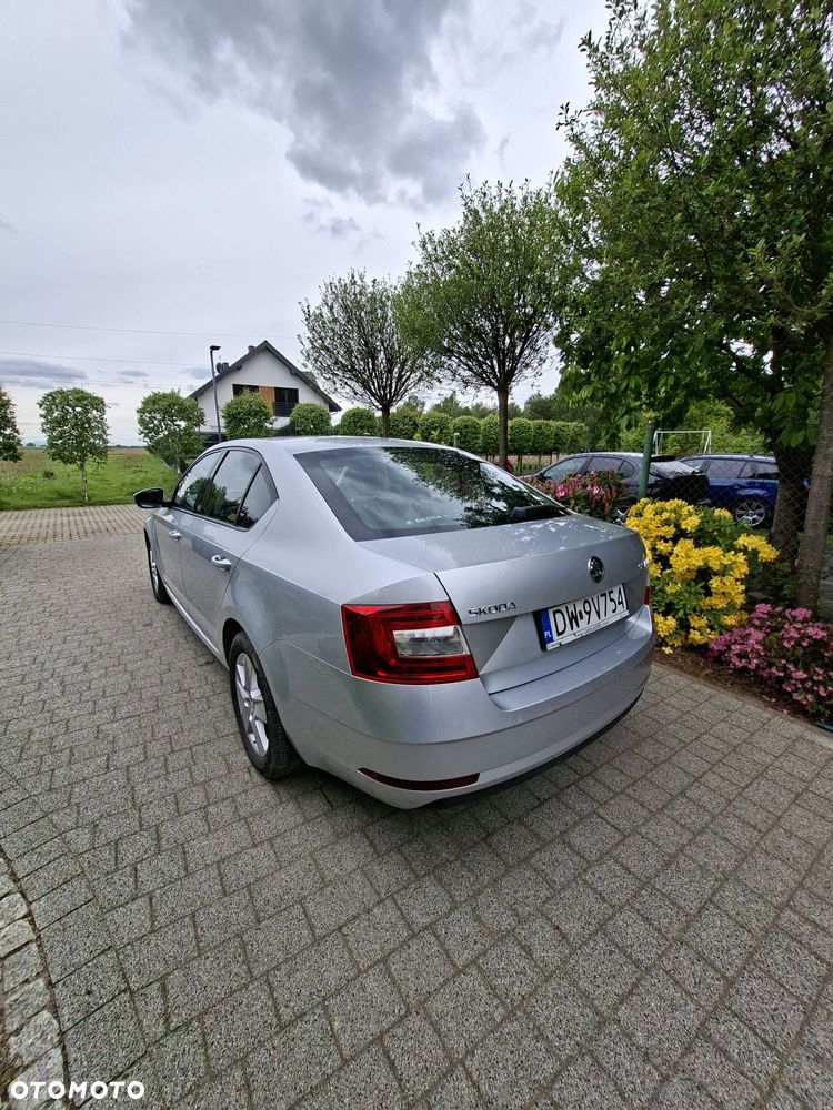Skoda Octavia 1.4 TSI Style - 6