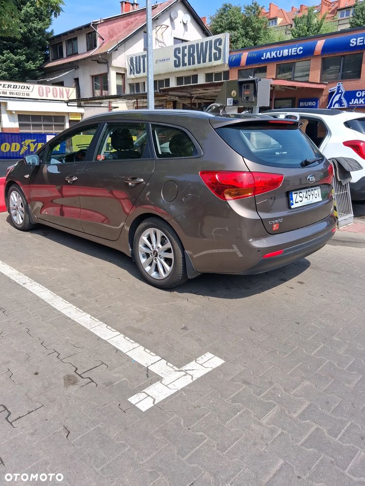 Kia Ceed 1.6 GDI M - 9