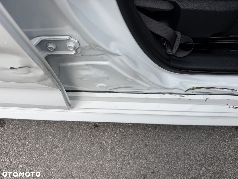 Toyota Corolla 1.8 Hybrid Comfort - 15