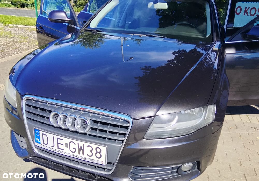 Audi A4 Avant 2.0 TDI - 1