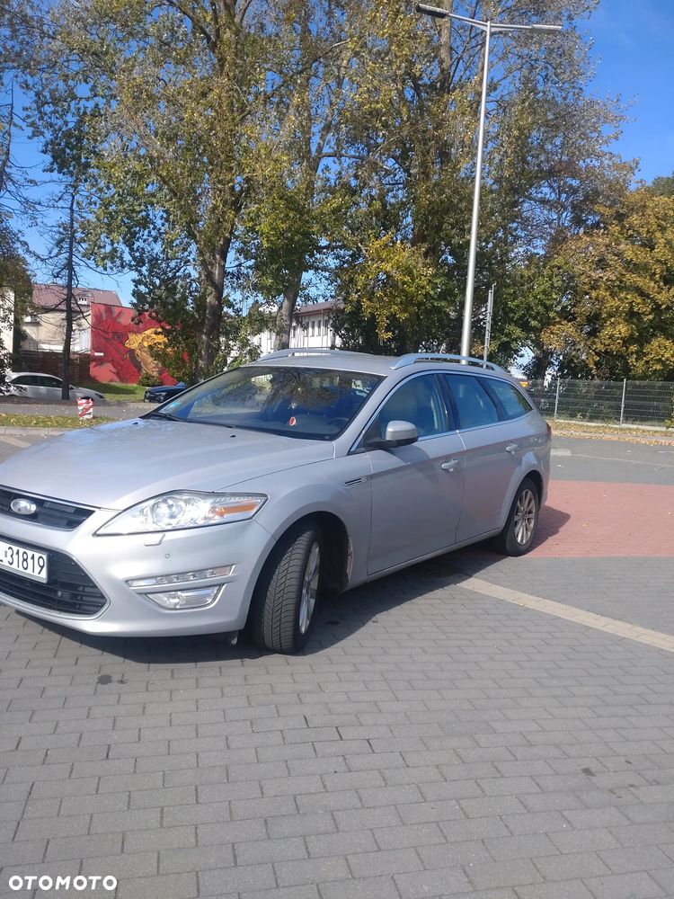 Ford Mondeo 2011 photo 2