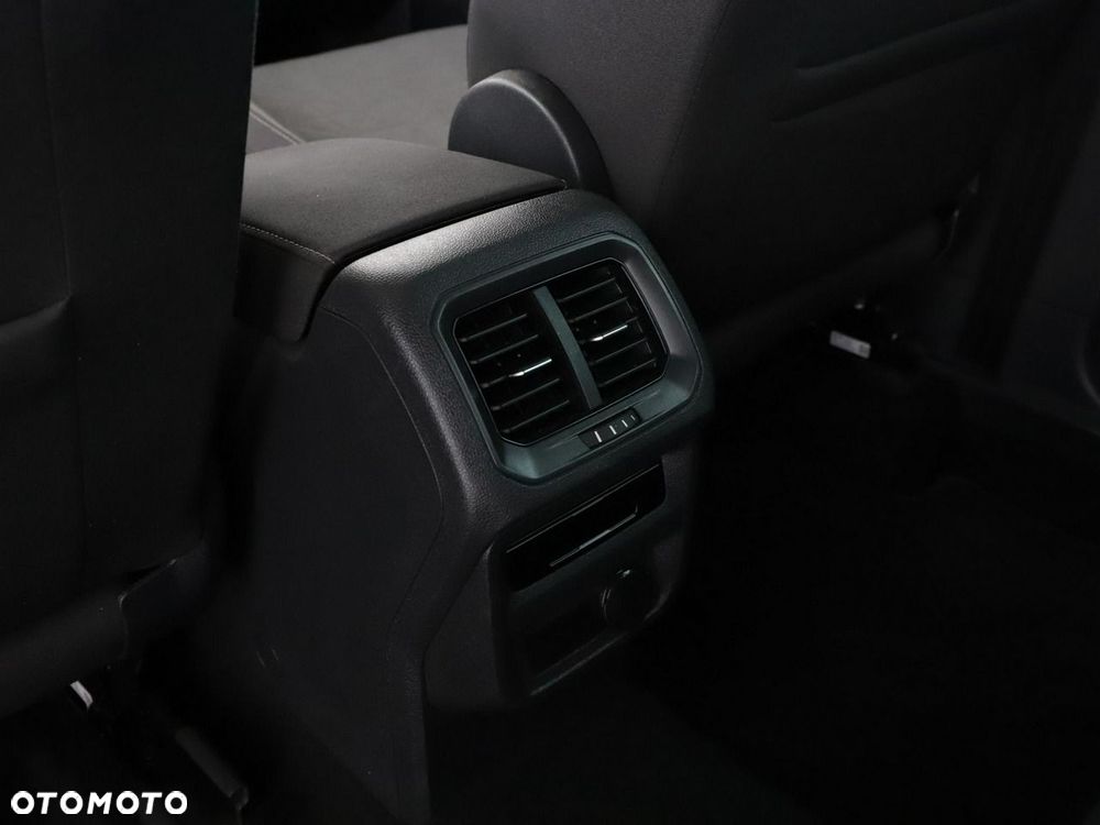Volkswagen Tiguan 2.0 TDI SCR Life - 35