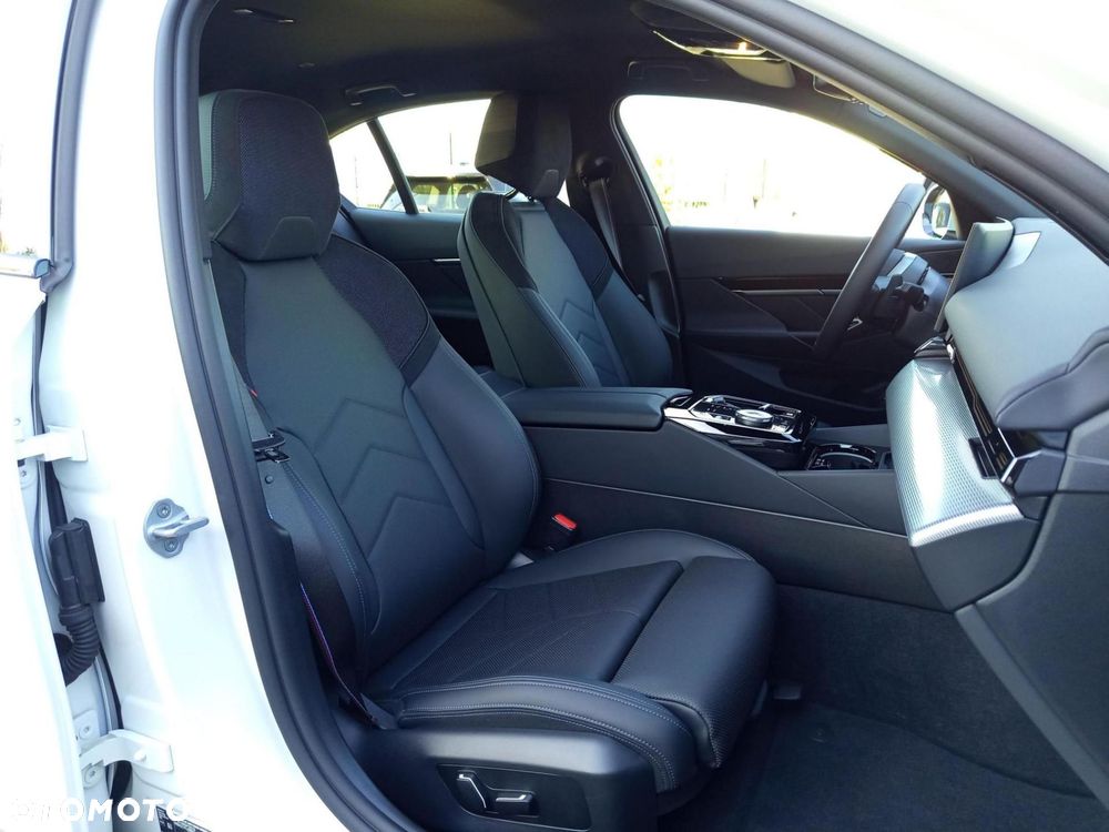 BMW Seria 5 - 18