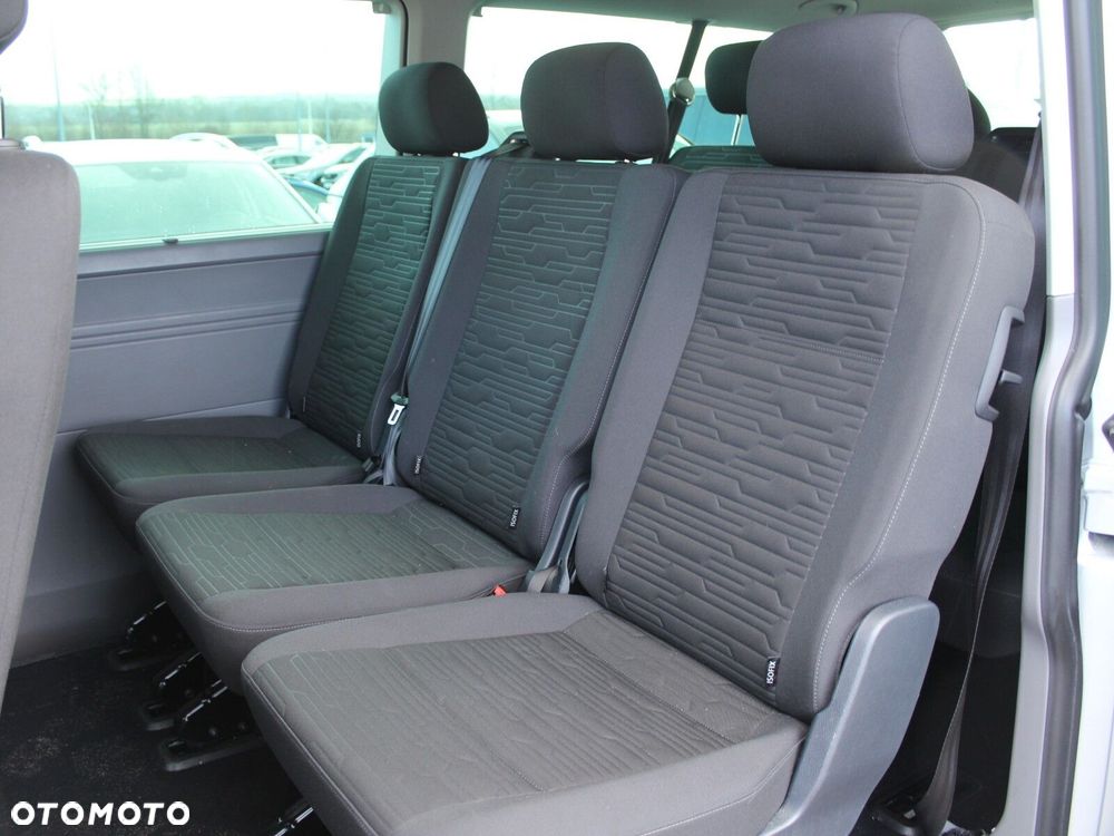 Volkswagen Caravelle 2.0 TDI L2 Comfortline - 12