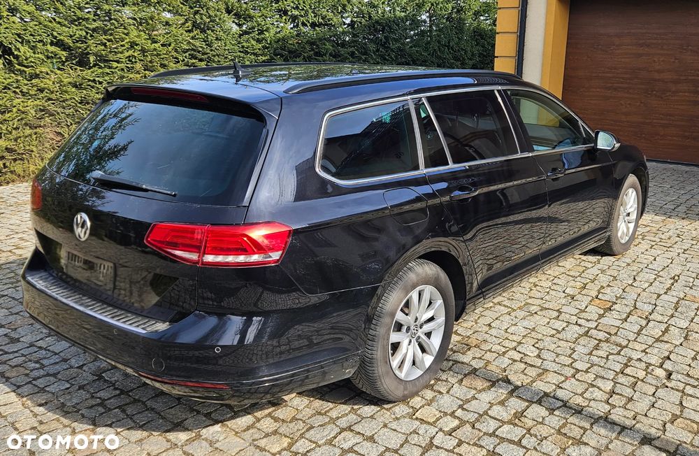 Volkswagen Passat Variant 2.0 TDI SCR DSG Comfortline - 3