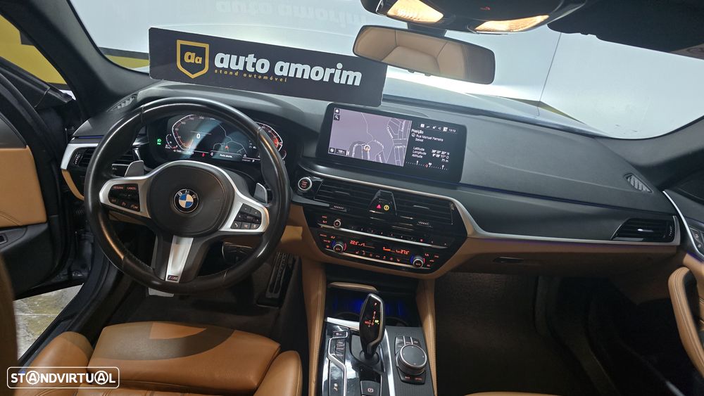 BMW 520 d Pack Desportivo M Auto - 22