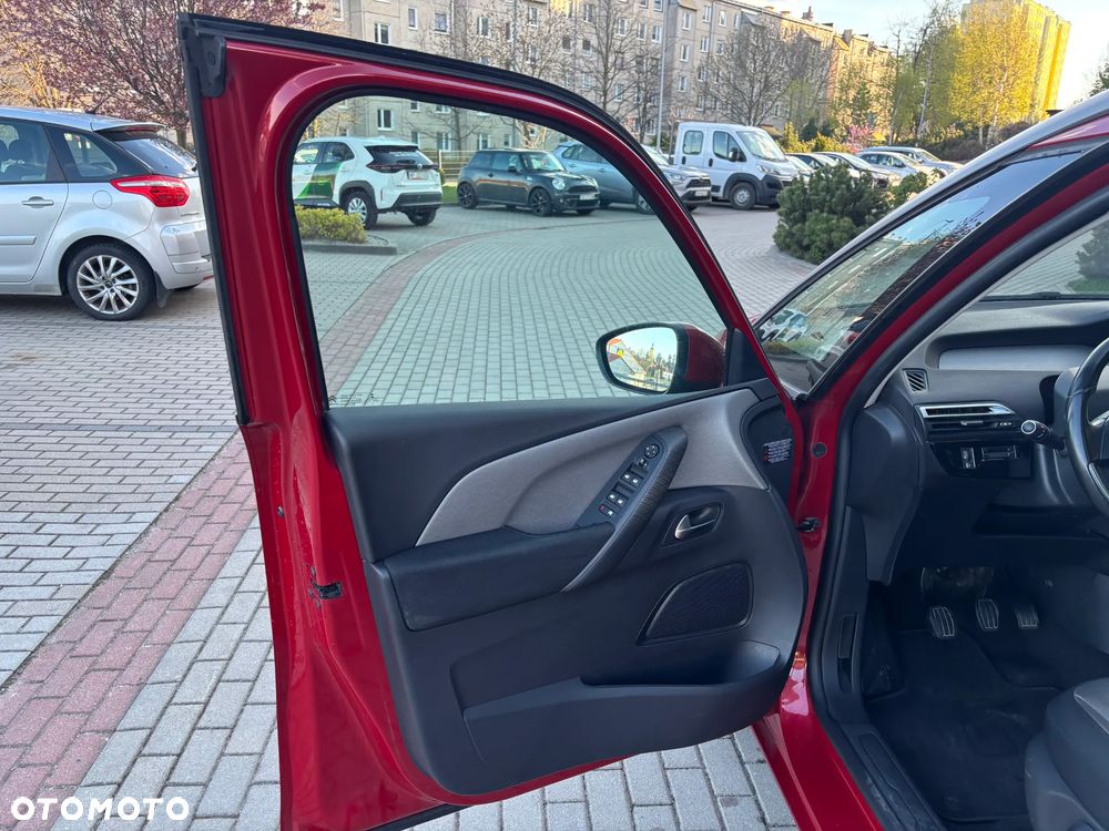 Citroën C4 Grand Picasso e-HDi 115 Exclusive - 33
