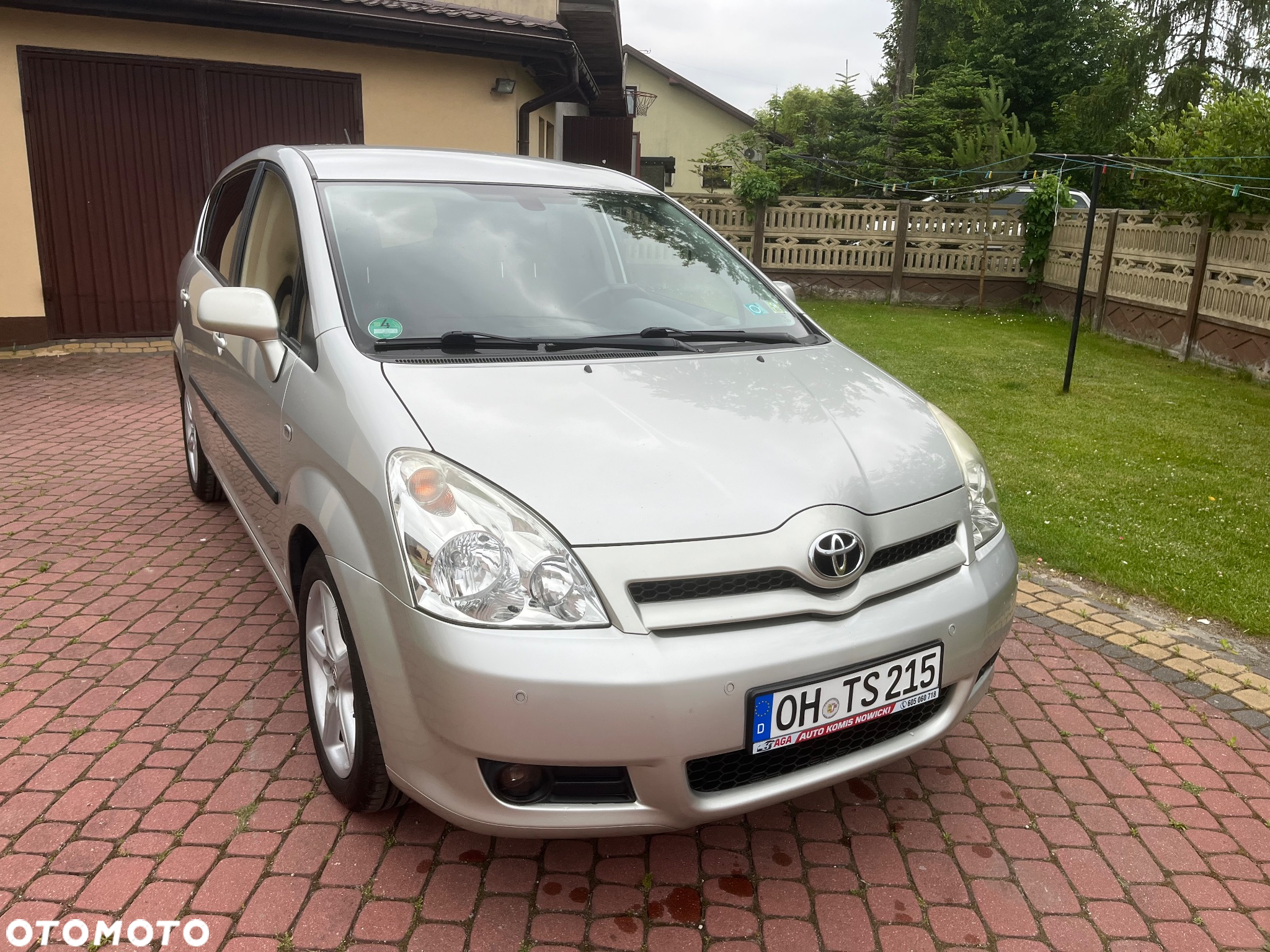 Toyota Corolla Verso 1.8 Sol + 7os - 8