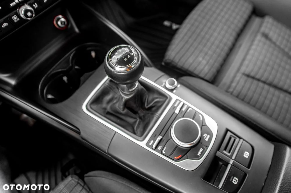 Audi A3 Sportback 2.0 TDI quattro S line Sportpaket - 40