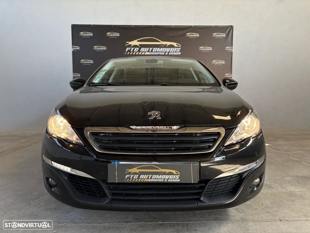 Peugeot 308 1.2 PureTech Style J17 - 1