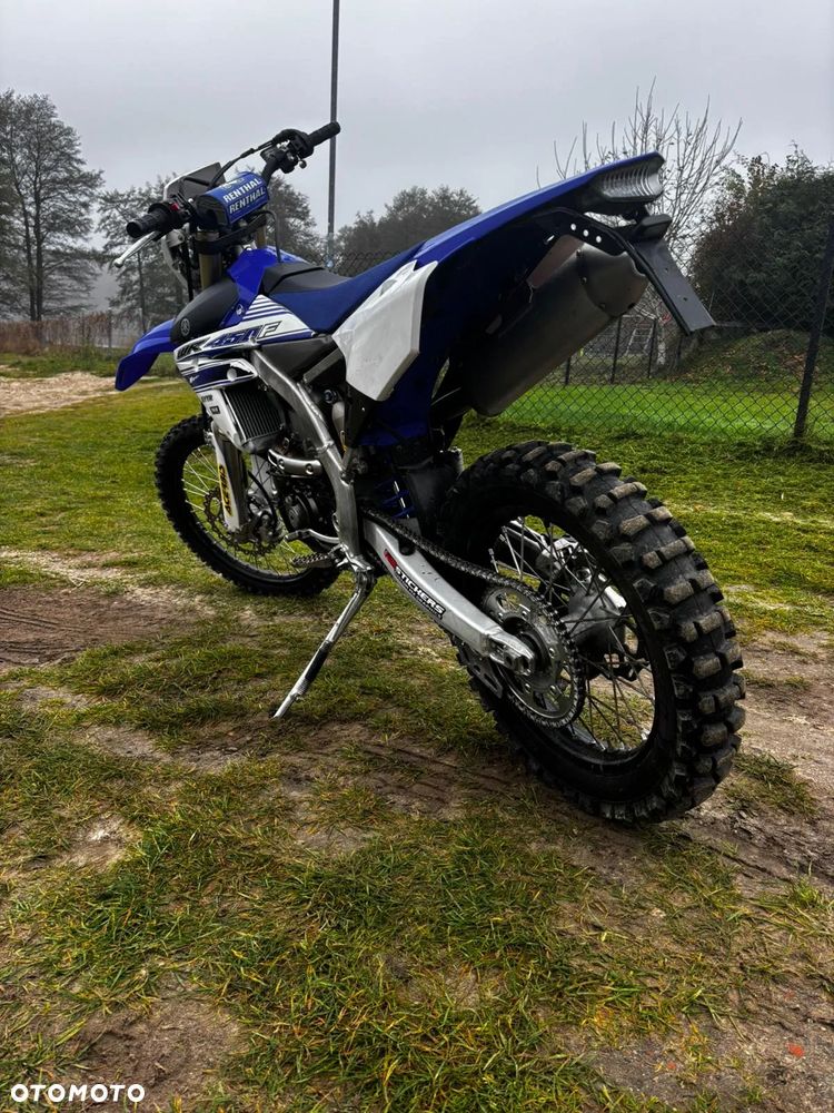 Yamaha WR - 12