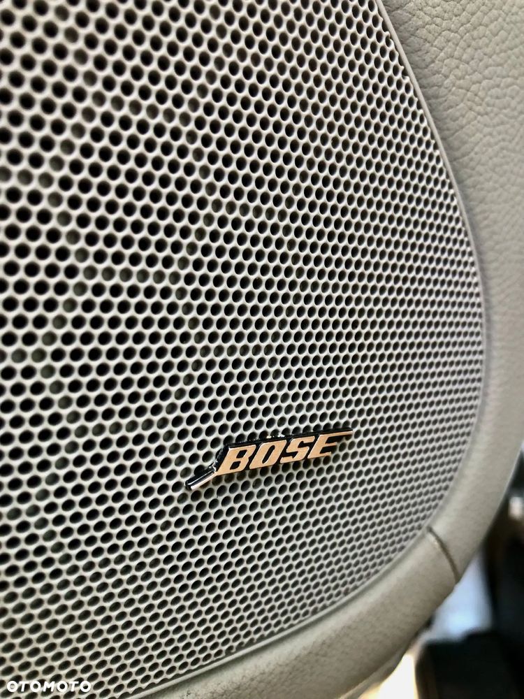 Mercedes-Benz SL - 25