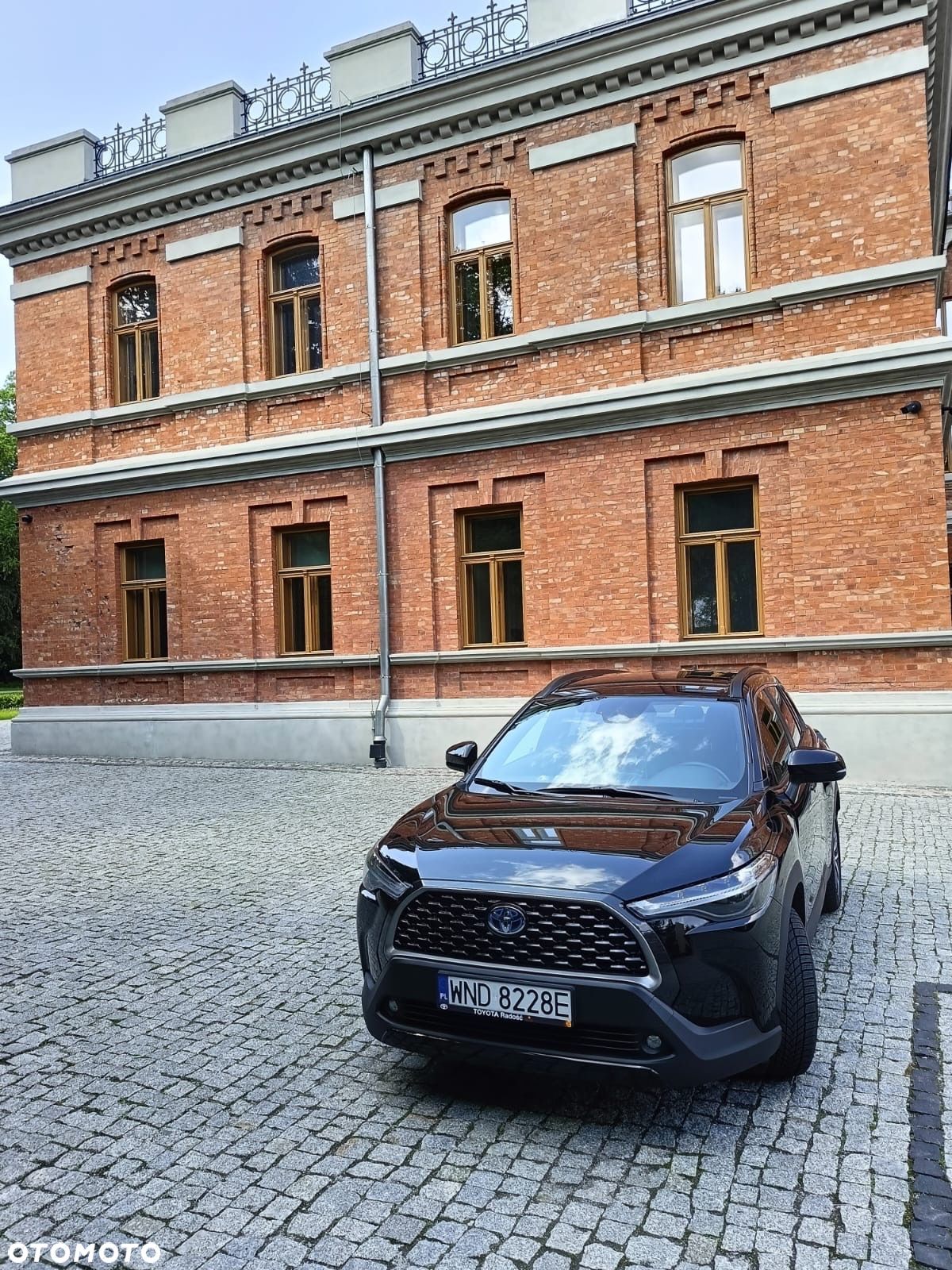Toyota Corolla Cross - 1