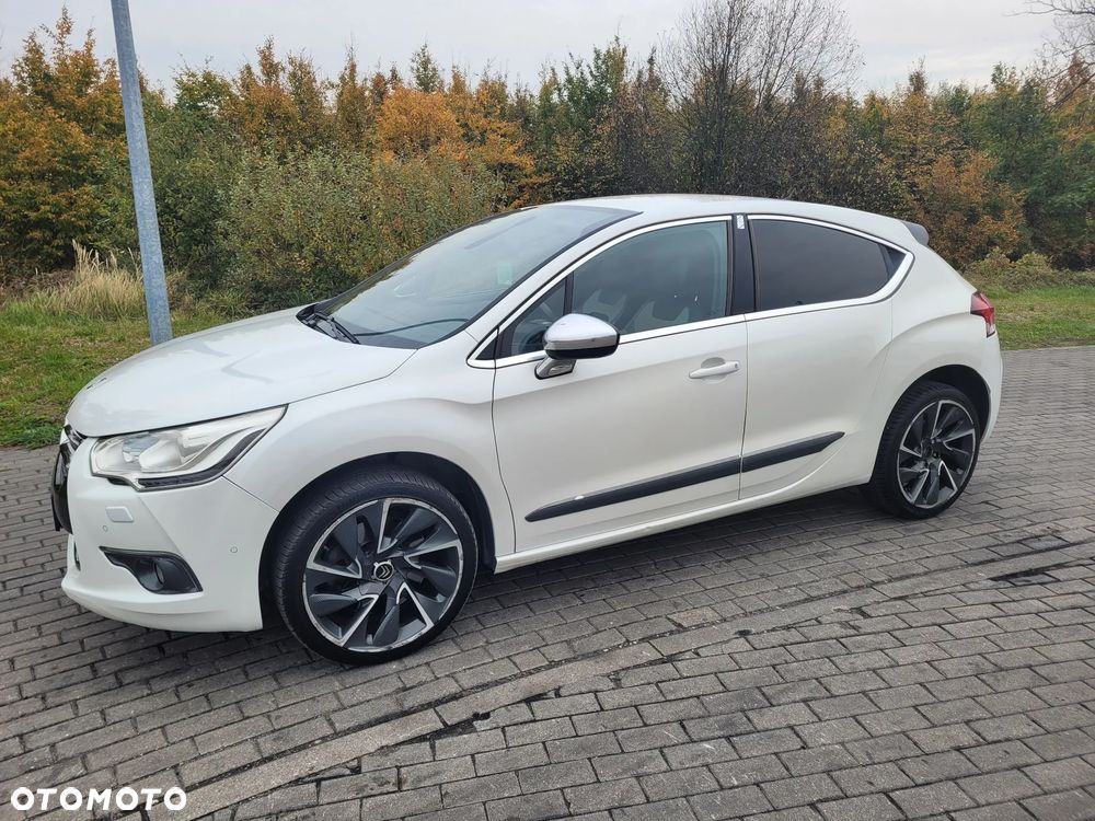 Citroën DS4 1.6 THP SportChic - 11