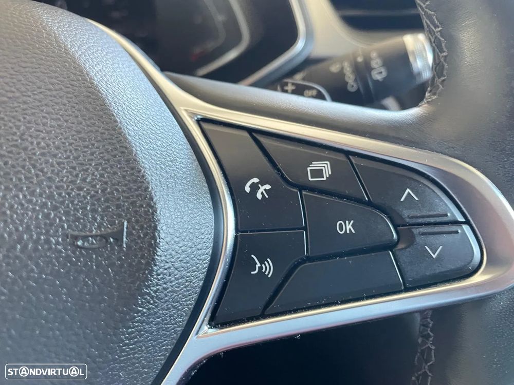 Renault Captur 1.3 TCe Initiale Paris EDC - 24