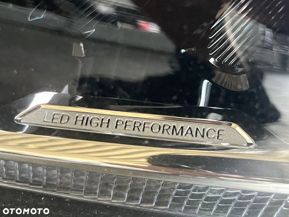 Lampa przednia lewa Mercedes W470 X-KLASA - 4