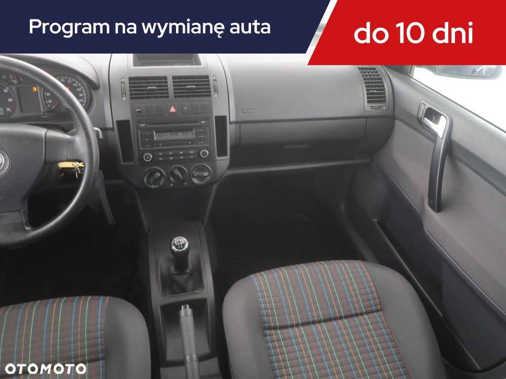 Volkswagen Polo - 10