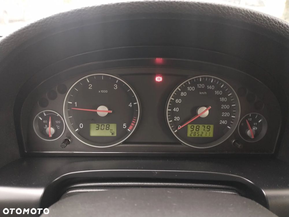 Ford Mondeo 2.0 TDCi Ghia - 6