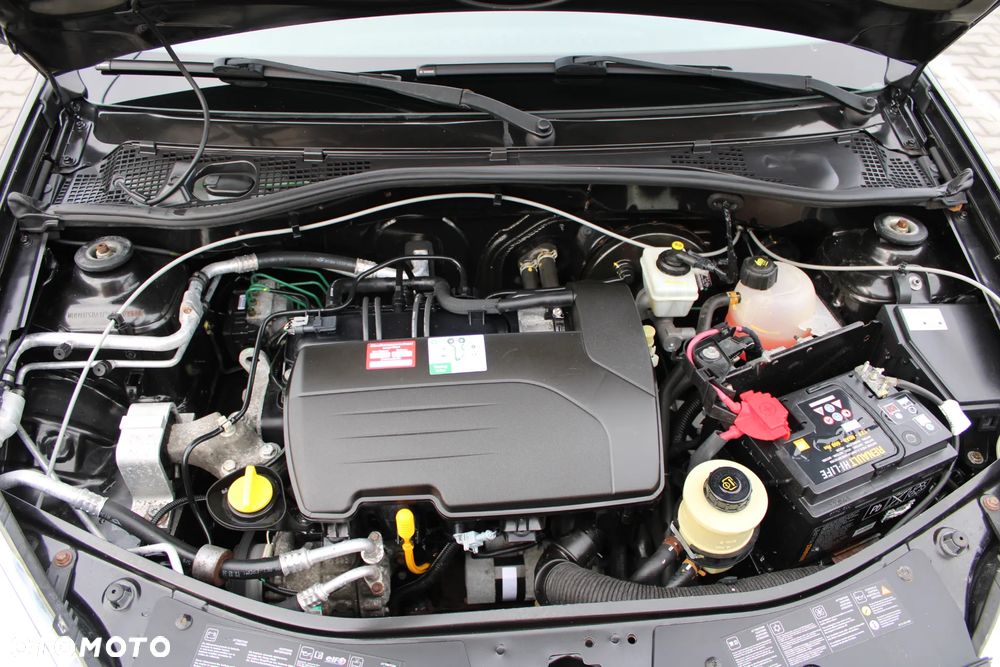 Dacia Sandero 1.2 16V 75 Live - 27