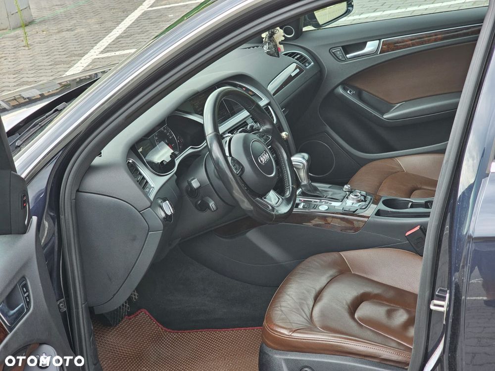 Audi A4 Limousine - 18