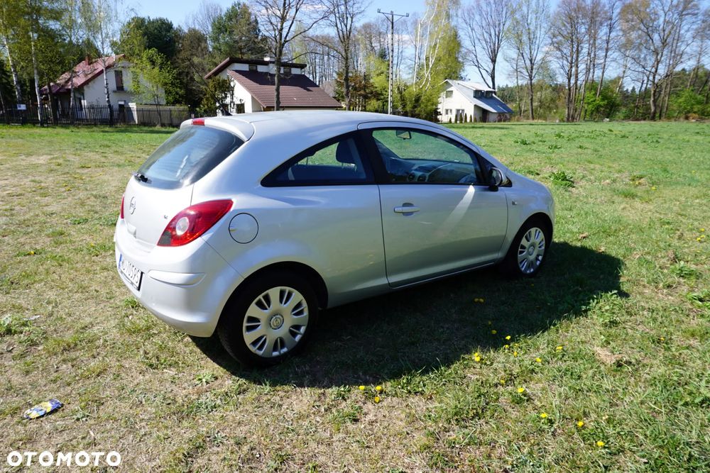 Opel Corsa 1.2 16V - 5