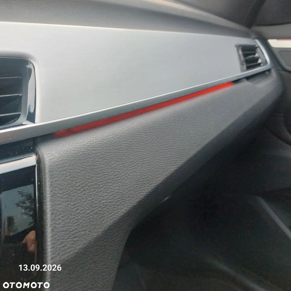 BMW X1 sDrive20i GPF Sport Line - 10