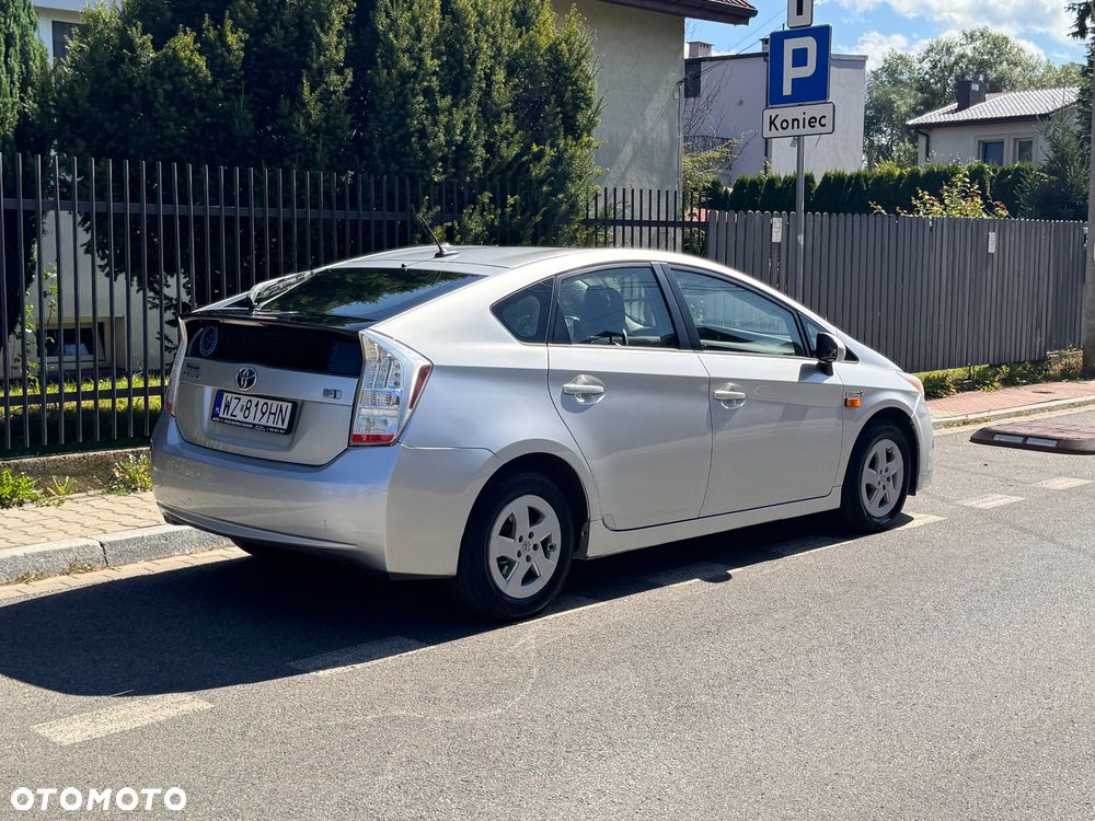 Toyota Prius 1.8 HSD Active - 7