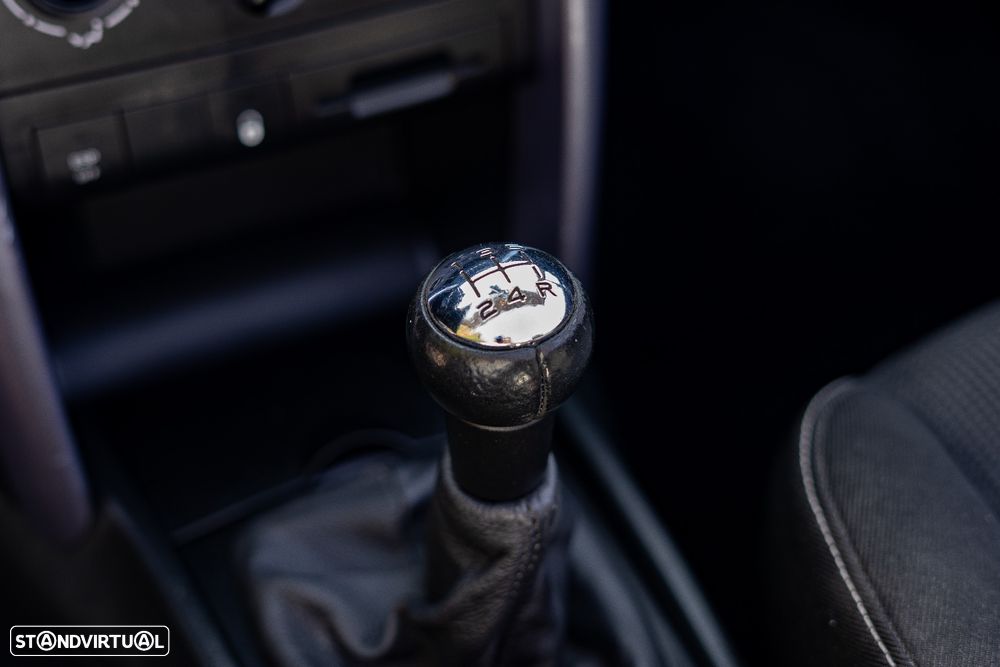 Peugeot 207 CC 1.6 HDi FAP - 17