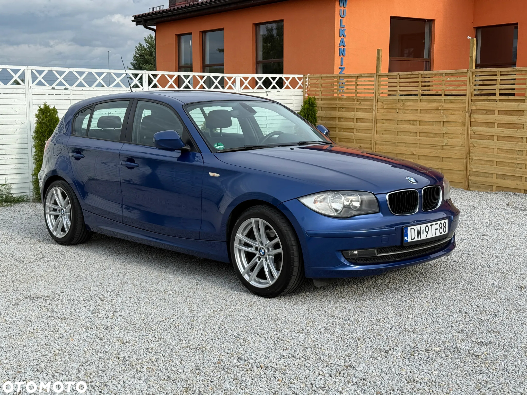 BMW Seria 1 116i - 4