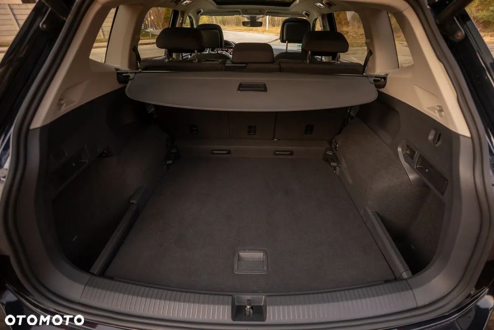 Volkswagen Tiguan Allspace - 35