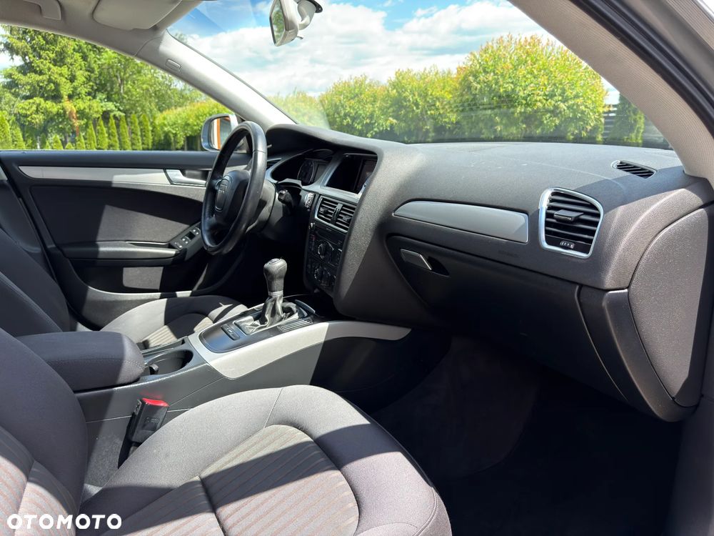 Audi A4 Limousine 1.8 TFSI Limited Edition - 38