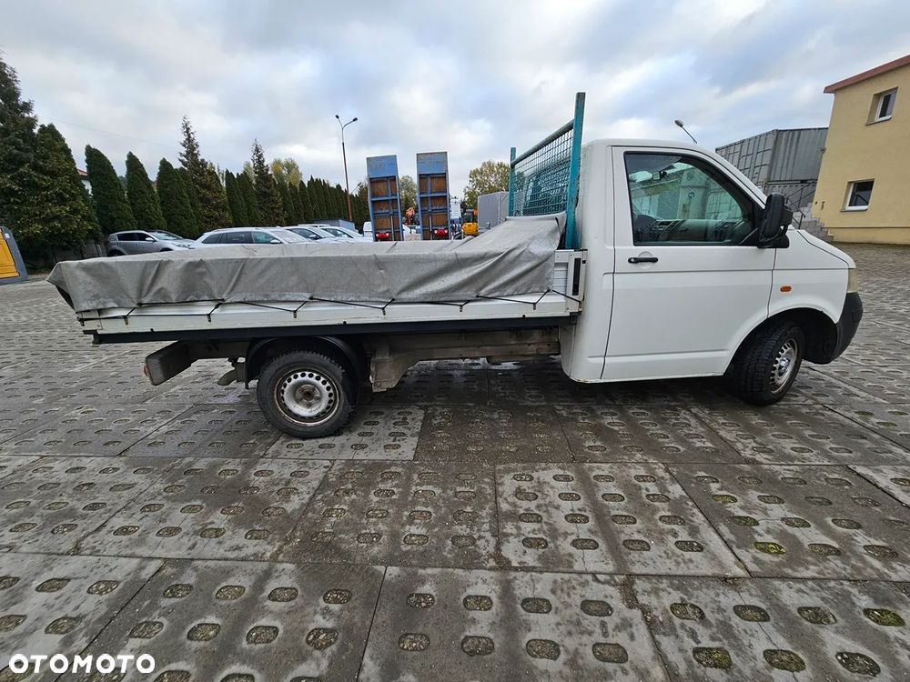 Volkswagen Transporter - 2