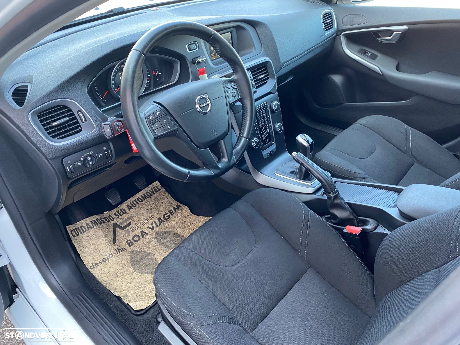 Volvo V40 2.0 D2 Kinetic Eco - 6