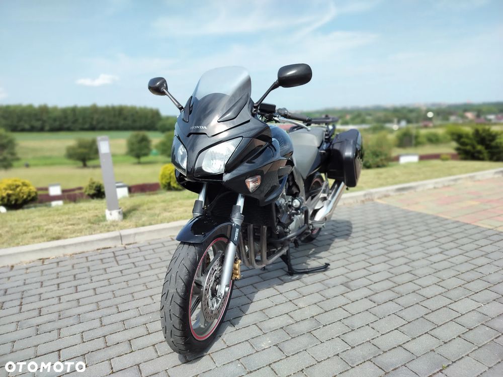 Honda CBF - 16