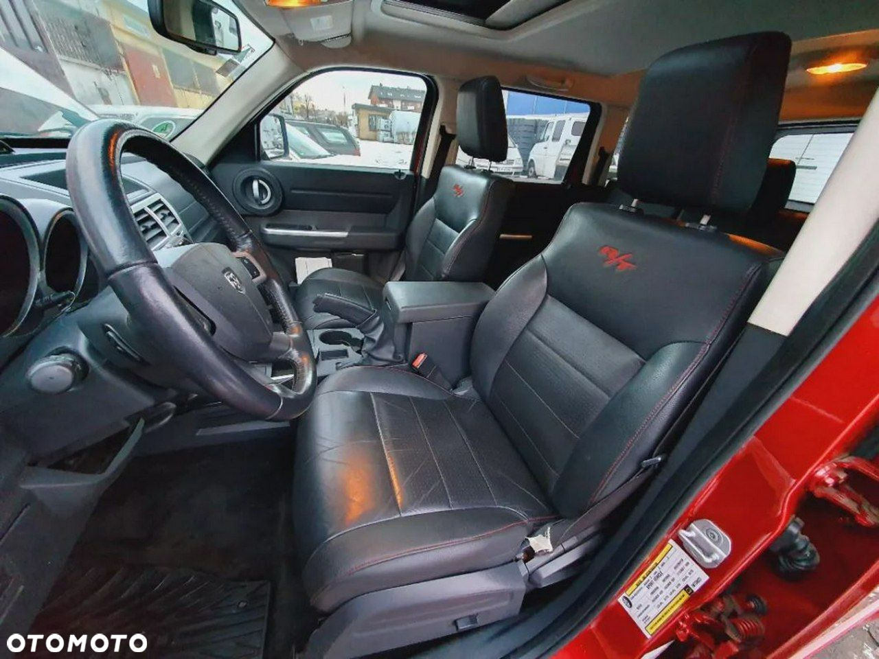 Dodge Nitro - 20