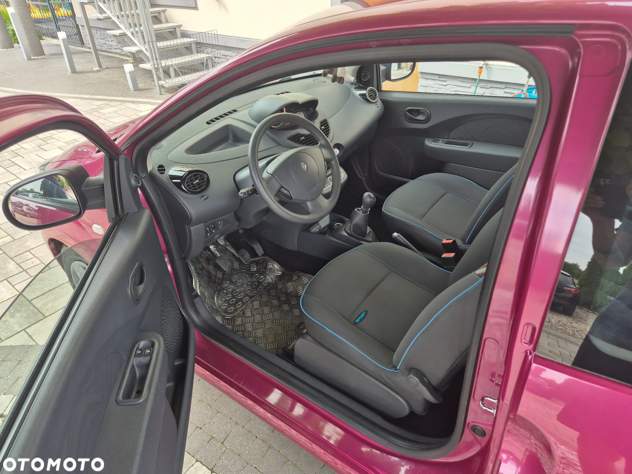 Renault Twingo 1.2 LEV 16V 75 Night & Day - 33