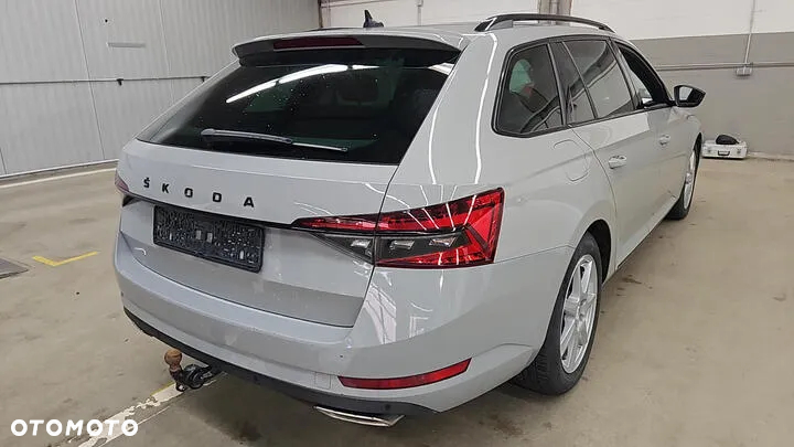 Skoda Superb 2.0 TSI 4x4 DSG Sportline - 4